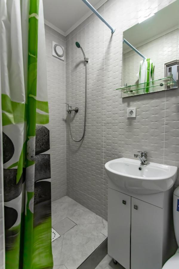 Autolux Hotel Cahul Esterno foto