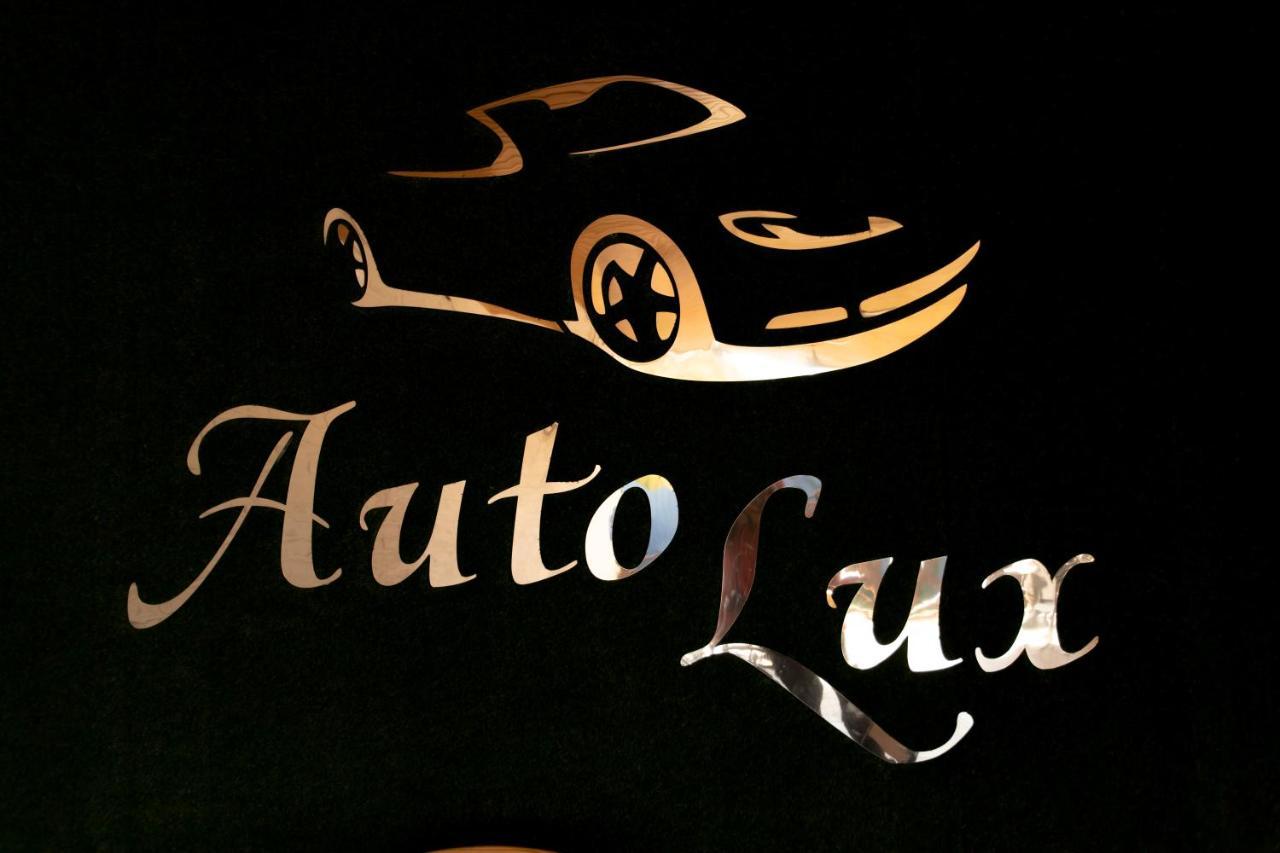 Autolux Hotel Cahul Esterno foto